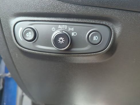 Used 2020 Chevrolet Equinox LT image 26