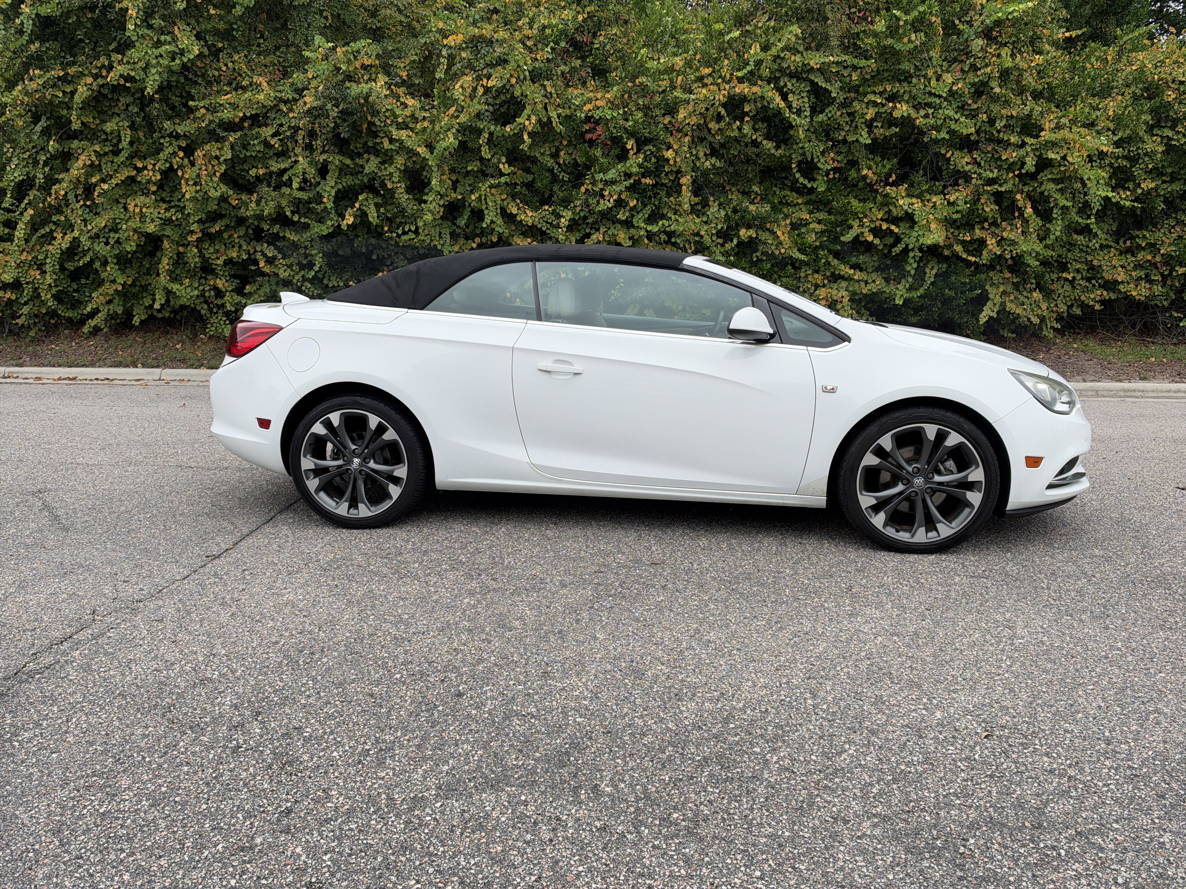 Used 2016 Buick Cascada Premium FWD image 15