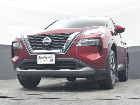 Certified 2023 Nissan Rogue SV image 23