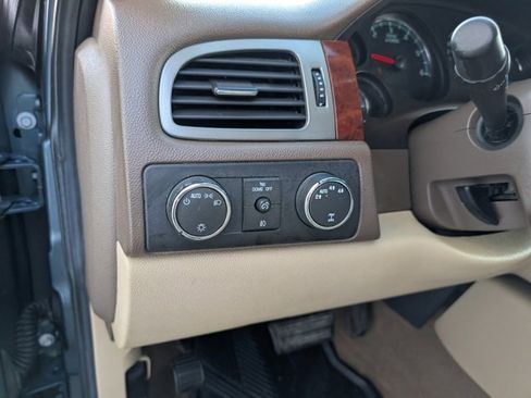 Used 2009 Chevrolet Silverado 1500 LTZ w/ Suspension Package, Off-Road image 3