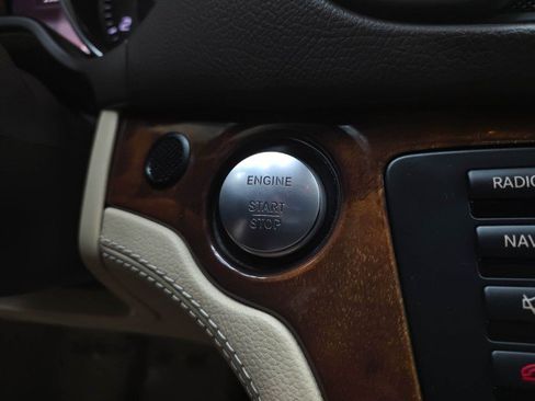 Used 2014 Mercedes-Benz SL 550 image 23