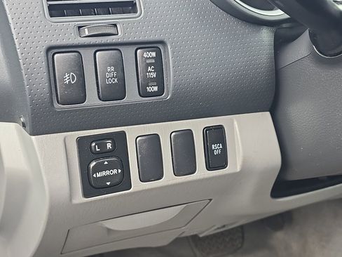 Used 2008 Toyota Tacoma PreRunner RWD image 23