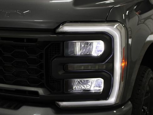 Used 2024 Ford F350 Lariat w/ Sport Appearance Package AWD/4WD image 13