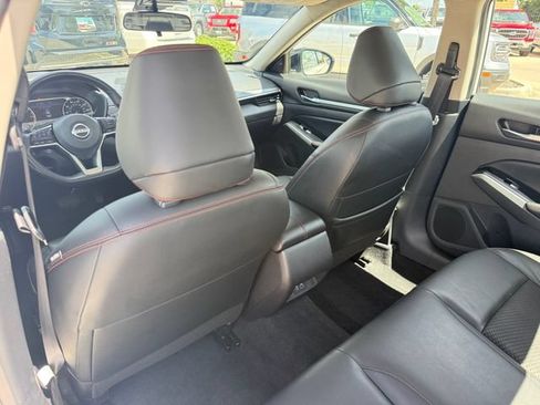 Used 2024 Nissan Altima 2.5 SR FWD image 25