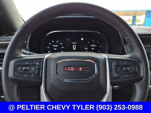 Used 2023 GMC Yukon SLT AWD/4WD image 22