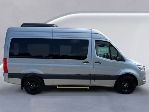 New 2025 Mercedes-Benz Sprinter 2500 image 3