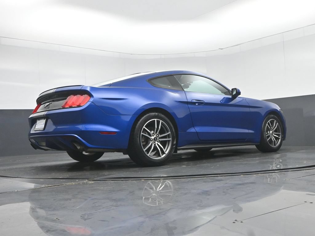 Used 2017 Ford Mustang Coupe RWD image 47