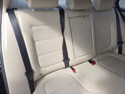 Used 2018 Volkswagen Jetta SE FWD image 20