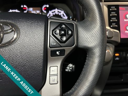 Used 2024 Toyota 4Runner SR5 Premium image 23
