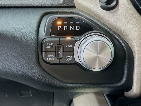 Used 2019 RAM 1500 Laramie image 16