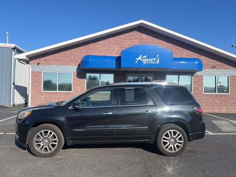 Used 2013 GMC Acadia Denali FWD image 2