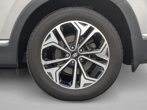 Used 2020 Hyundai Santa Fe SEL image 23