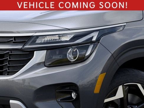 New 2026 Kia Seltos S image 10