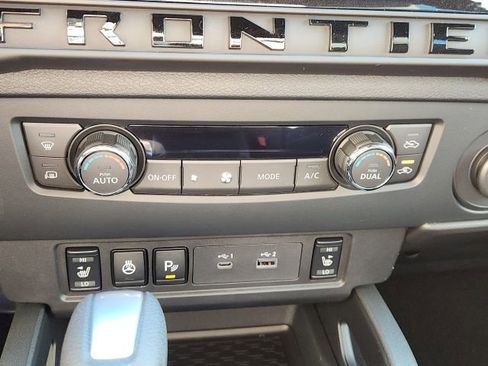 New 2026 Nissan Frontier SV w/ SV Convenience Package AWD/4WD image 40