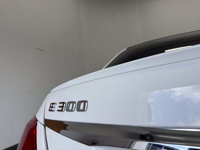 Used 2019 Mercedes-Benz E 300 4MATIC image 45