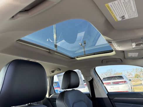 New 2026 Volkswagen Jetta SEL image 26