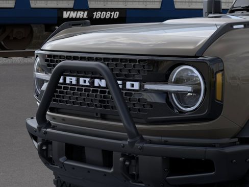 New 2026 Ford Bronco Badlands AWD/4WD image 19