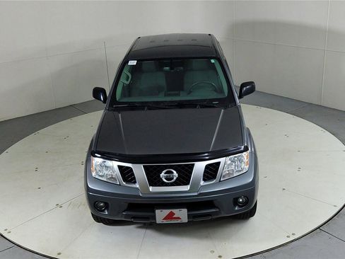 Used 2021 Nissan Frontier SV image 14