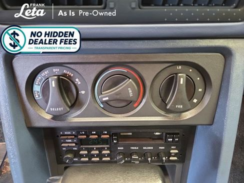 Used 1988 Ford Mustang LX RWD image 9