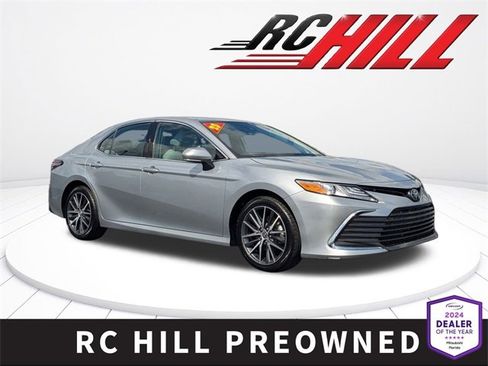 Used 2023 Toyota Camry XLE w/ Navigation Package image 1