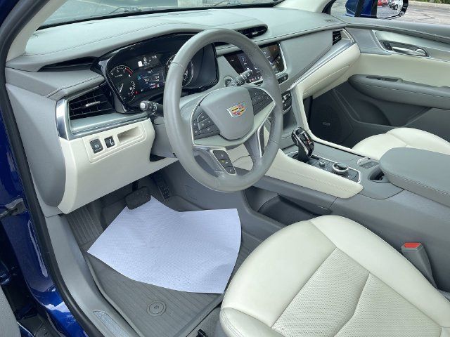 Certified 2024 Cadillac XT5 Premium Luxury AWD/4WD image 10