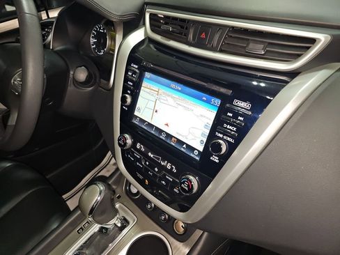 Used 2017 Nissan Murano Platinum w/ Platinum Technology Package image 16