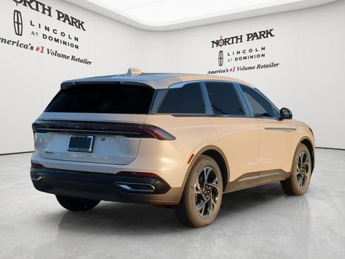 New 2026 Lincoln Nautilus Premier w/ Equipment Group 102A AWD/4WD image 3