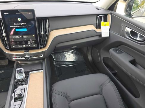 Used 2026 Volvo XC60 B5 Plus w/ Protection Package Premier AWD/4WD image 18