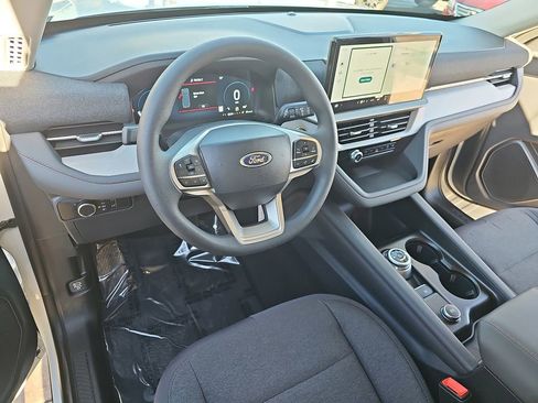 New 2026 Ford Explorer Active image 16