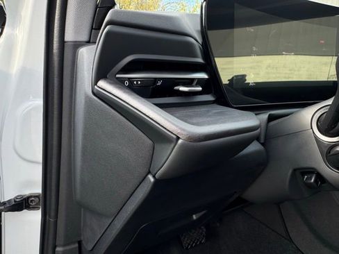 New 2025 Audi Q5 Premium Plus image 17