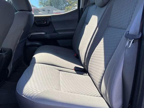 Used 2022 Toyota Tacoma SR5 image 16