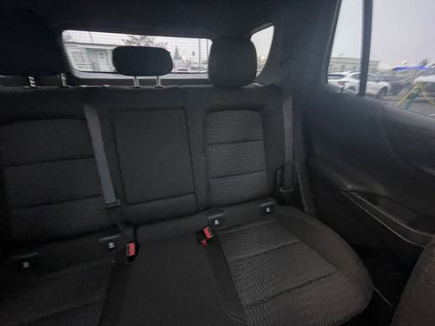 Used 2025 Chevrolet Equinox LT image 32