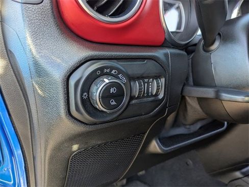 Used 2021 Jeep Gladiator Rubicon image 20