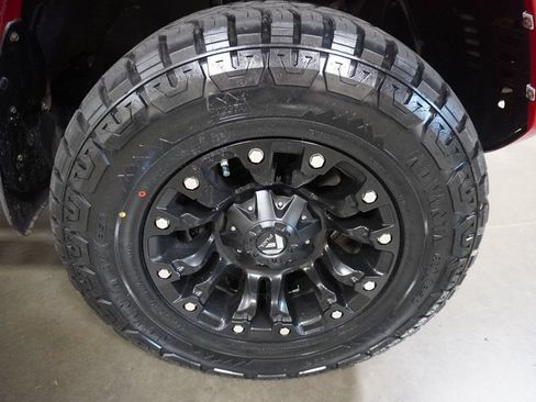 Used 2016 Toyota 4Runner Trail Premium AWD/4WD image 6