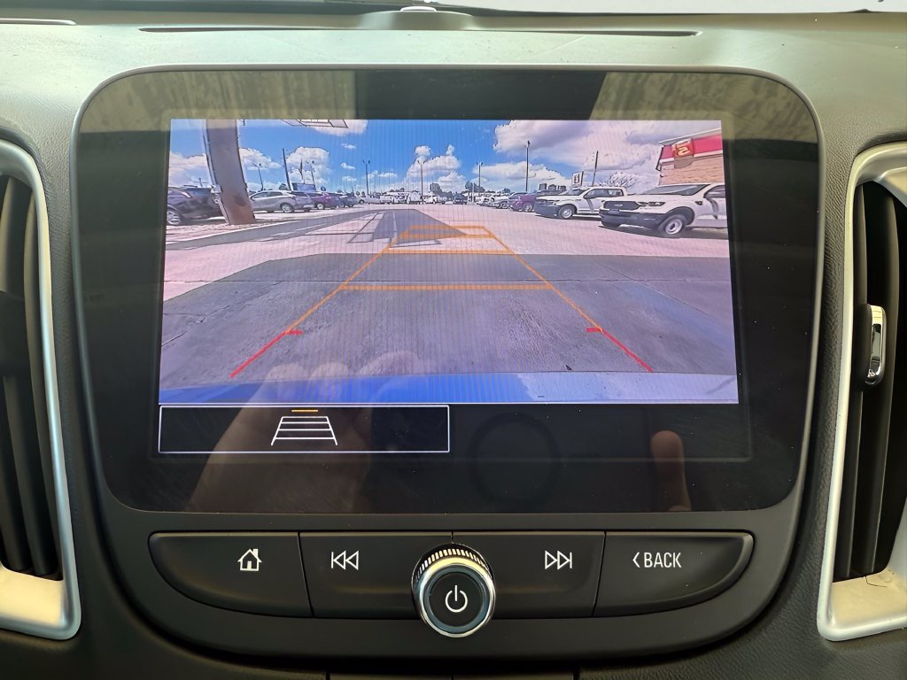 Used 2023 Chevrolet Malibu LS FWD image 7