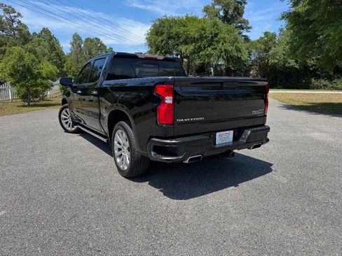 Used 2020 Chevrolet Silverado 1500 High Country w/ Safety Package II RWD image 34