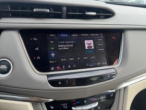 Used 2022 Cadillac XT5 Premium Luxury w/ Technology Package image 21