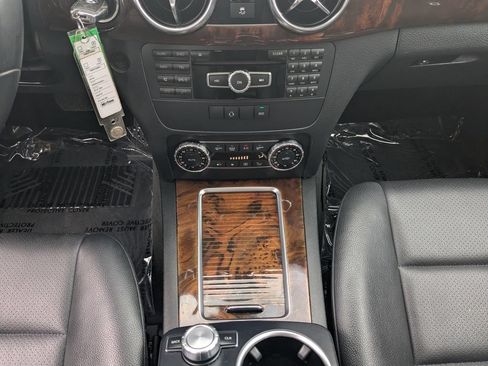 Used 2014 Mercedes-Benz GLK 350 2WD image 6