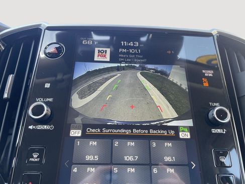 Used 2025 Subaru Ascent Premium image 15