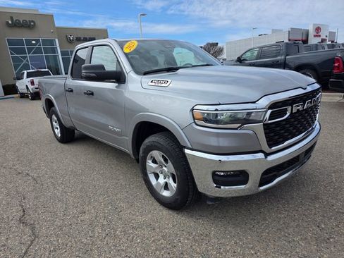 Used 2025 RAM 1500 Big Horn AWD/4WD image 5