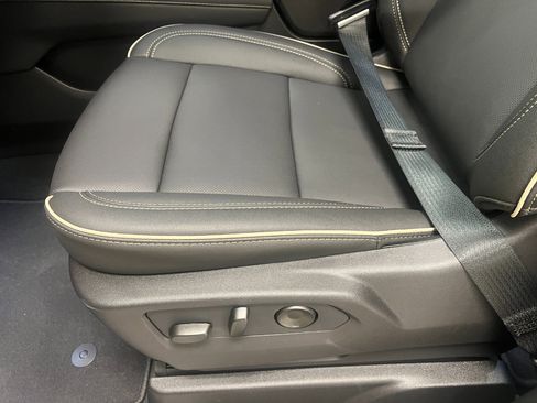 New 2026 Chevrolet Tahoe Premier image 21