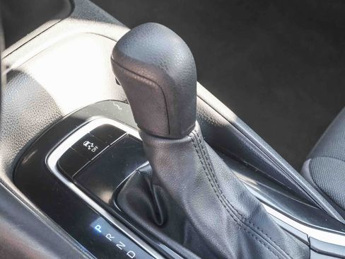 Certified 2024 Toyota Corolla LE FWD image 21