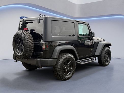 Used 2017 Jeep Wrangler Sport image 5