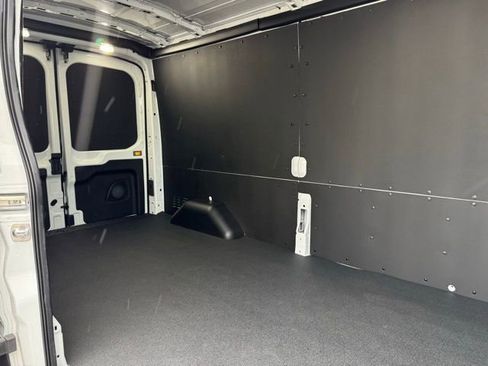 New 2025 Ford Transit 250 148 Medium Roof w/ Load Area Protection Package RWD image 28