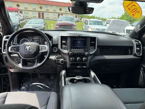 Used 2021 RAM 1500 Big Horn AWD/4WD image 13