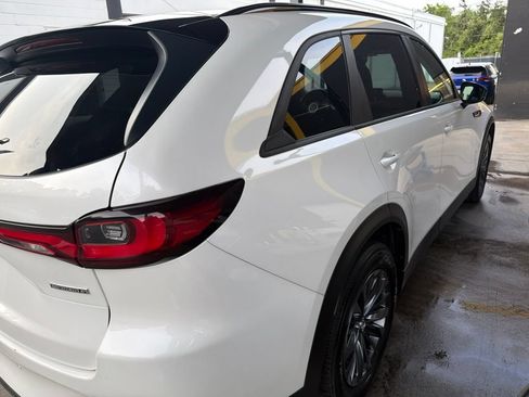 Used 2025 MAZDA CX-70 3.3 Turbo w/ Preferred Package AWD/4WD image 9