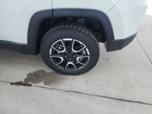 New 2026 Jeep Compass Trailhawk AWD/4WD image 24