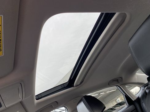 Used 2023 Honda Civic Touring image 18