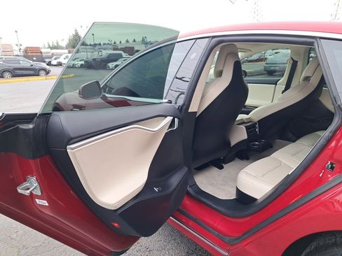 Used 2018 Tesla Model S 75D image 12