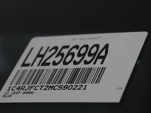 Used 2021 Jeep Grand Cherokee High Altitude image 24